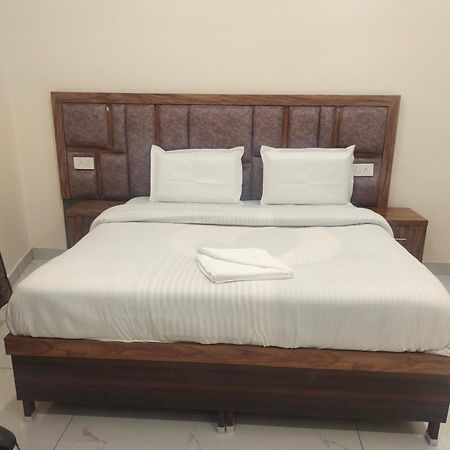Hotel G-3 ชลันธระ ภายนอก รูปภาพ
